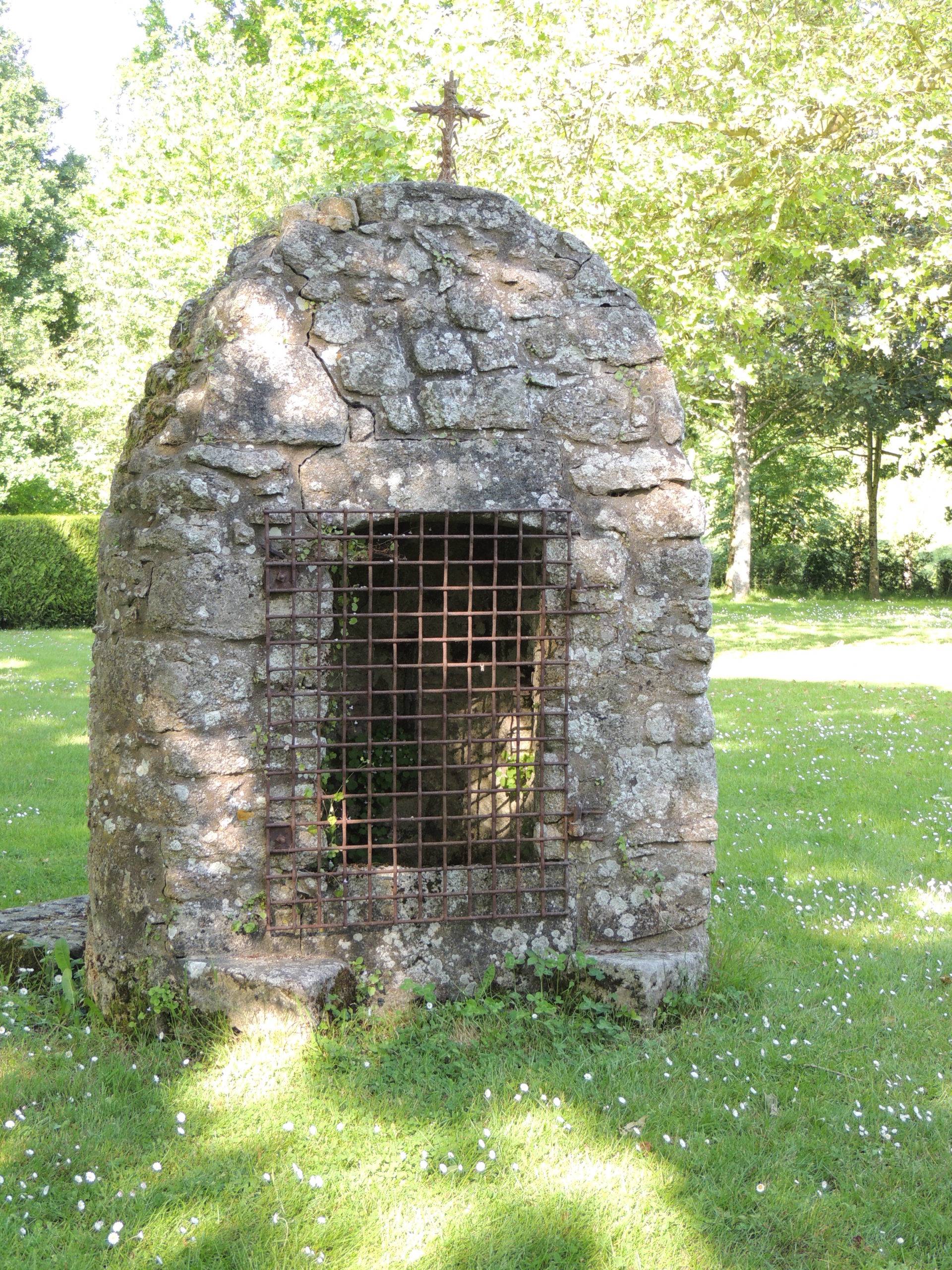 LA CHAPELLE SAINTE RADEGONDE Office de Tourisme Vie et Boulogne