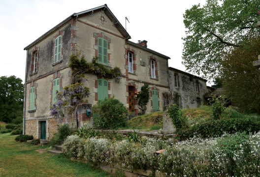 528x360-20210429-MaisonCharette-StEtienneduBois (3)