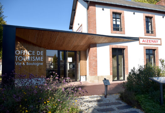 528x360-office-de-tourisme-1